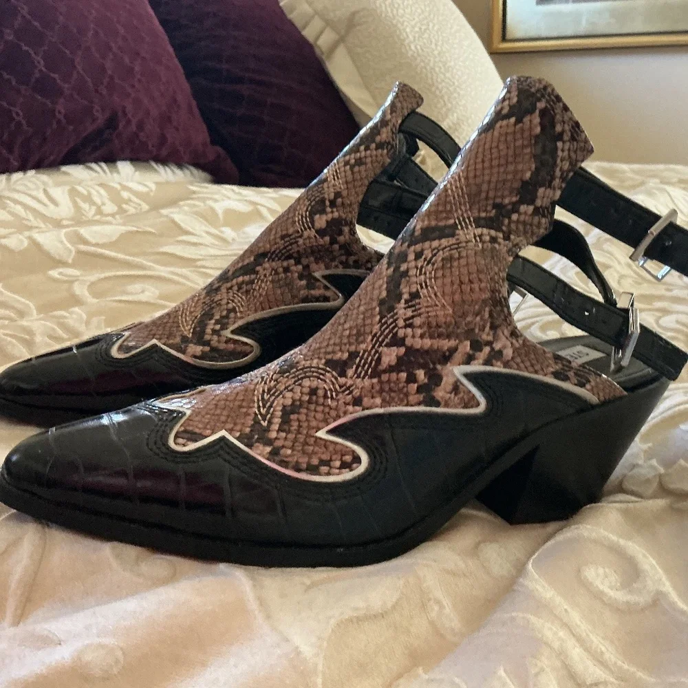 NWOT Steve Madden Western Mules - Picture 1 of 7